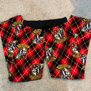 Harry Potter Gryffindor fluffy pajama pants size M